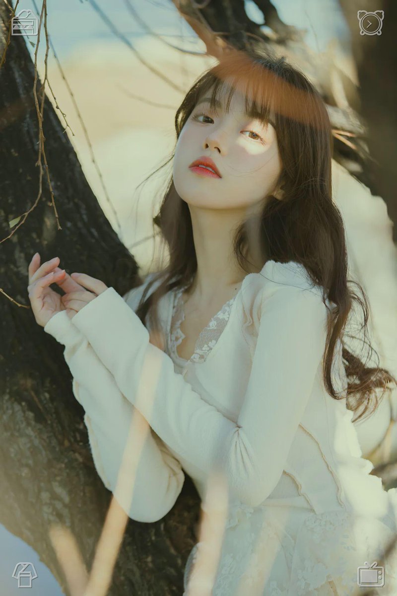 valeecerrudo's tweet photo. As they made their way through the pine grove, the resinous fragrance enveloping them, Clara was flooded with memories of her initial solitary stroll there—a time when she was merely searching for tranquility, unaware that this very park would eventually bestow upon her far gre https://t.co/4Gk4wWZCy3