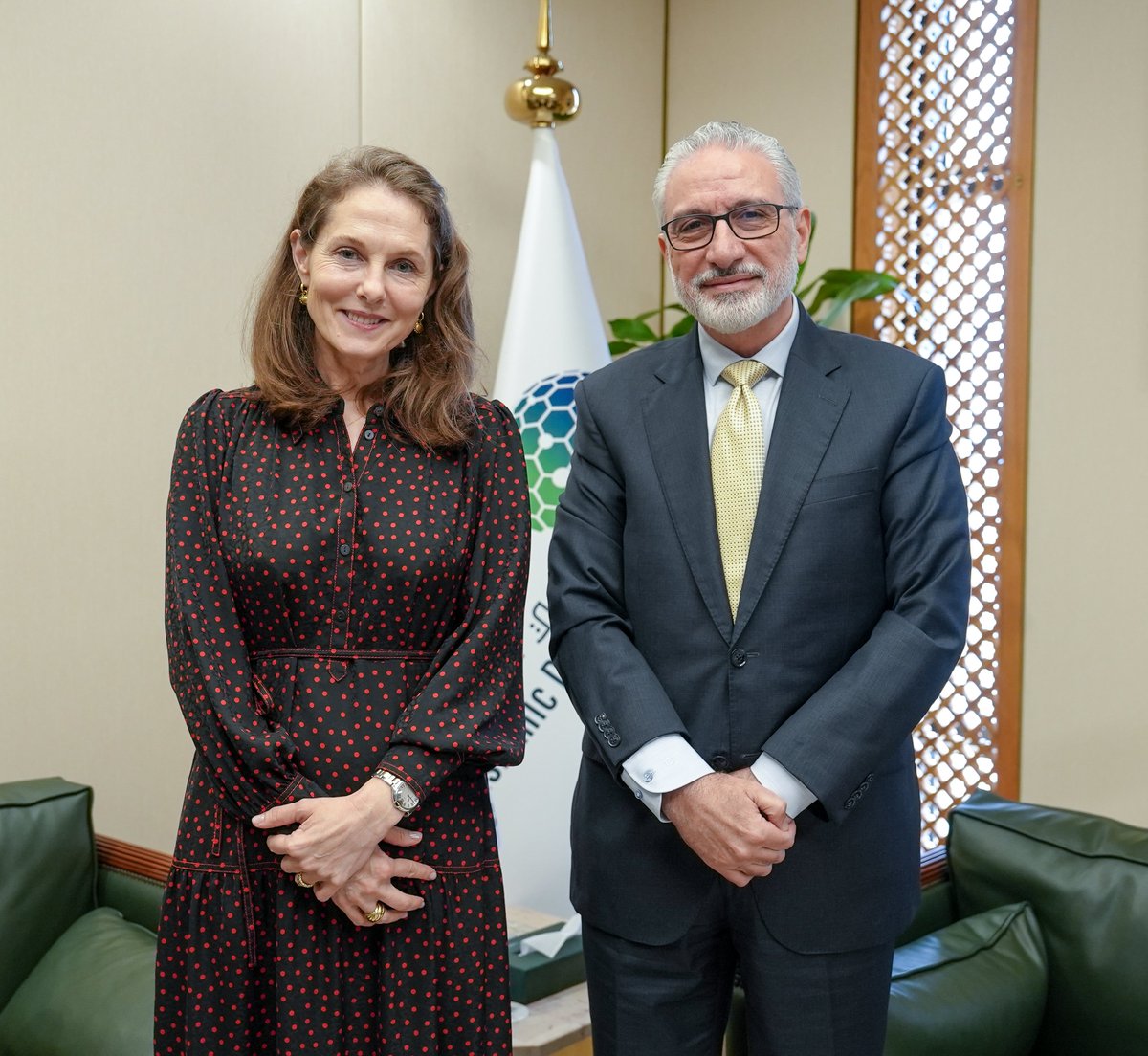 isdb_group's tweet photo. Dr. Rami Ahmed, #IsDB Vice President (Operations), received today HRH Princess Sarah Zeid, Special Adviser to the UN Emergency Relief Coordinator on Maternal and Newborn Health in Crisis, at IsDB Headquarters in Jeddah today.

The meeting provided an opportunity to exchange views on strengthening practical partnerships to support government-led priorities in maternal and newborn health, nutrition and resilient health systems, and to explore how IsDB can contribute through its financing and country engagement.