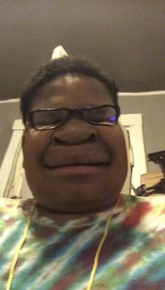 LarryLuschwitz's tweet photo. This fatass is crying for the dick job they getting tomorrow @javendonald1 is a retard #fatass #swollenchub #twinky https://t.co/CdDITqxqYq