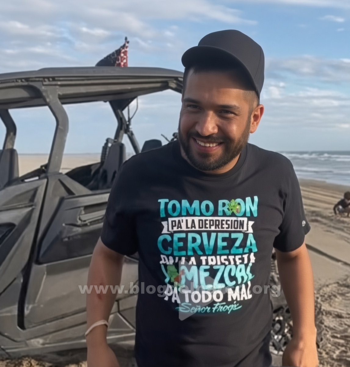 blogdelnarcomx's tweet photo. Luis Alberto "El Beto Pollas" de La Chapiza fue ejecutado mientras circulaba en un Razer en Culiacán, Sinaloa, otro sujeto fue herido, LEE MÁS AQUÍ 👇👉 https://t.co/5v3PLDuIxZ https://t.co/FYQkwWE1Mo