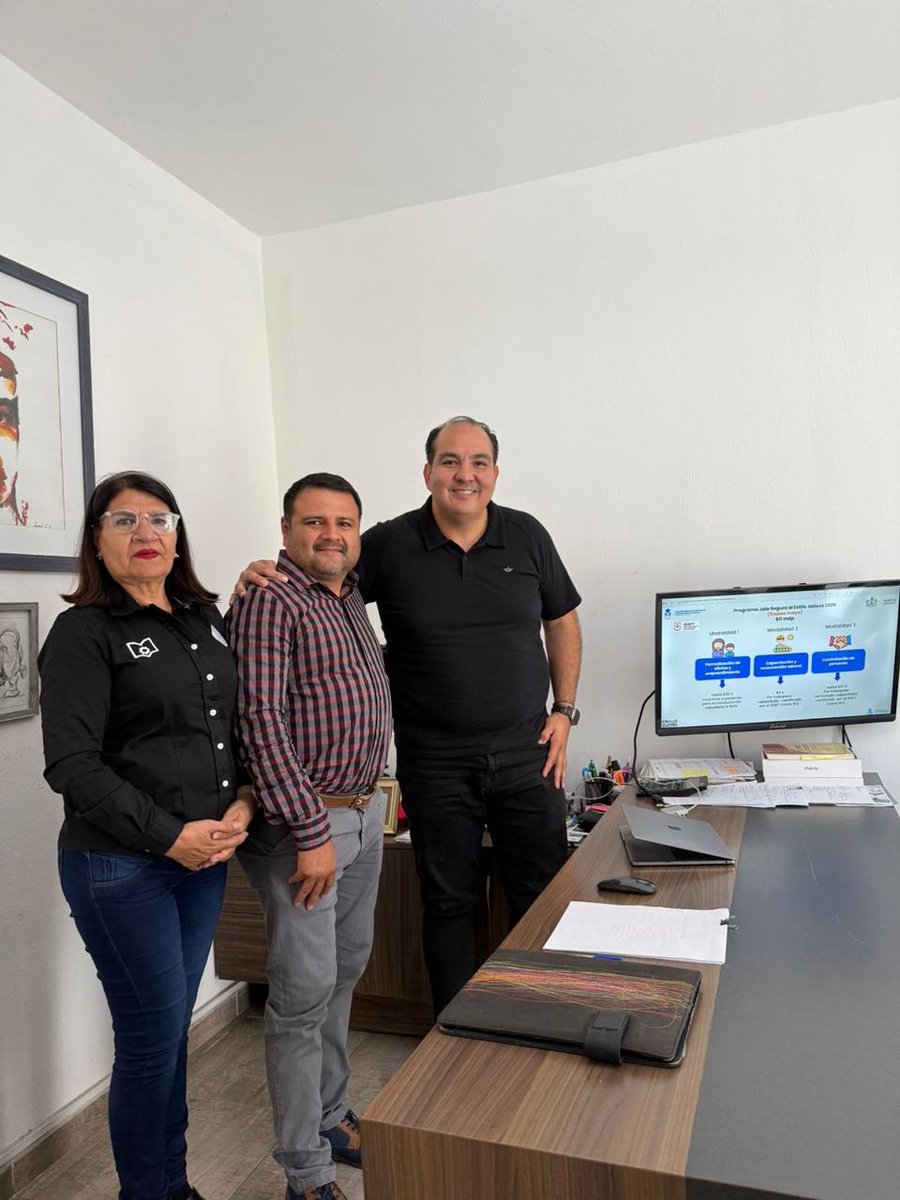 IdeftJalisco's tweet photo. En #IDEFT #Amatitán asumimos con responsabilidad el llamado del Gobernador del Estado, Pablo Lemus Navarro, y nos pusimos manos a la obra para llevar el programa “Jale Seguro al Estilo Jalisco” a las empresas, profesionistas y trabajadores de nuestra región.
@salvadorcosio1 https://t.co/fa2OVh7wP0