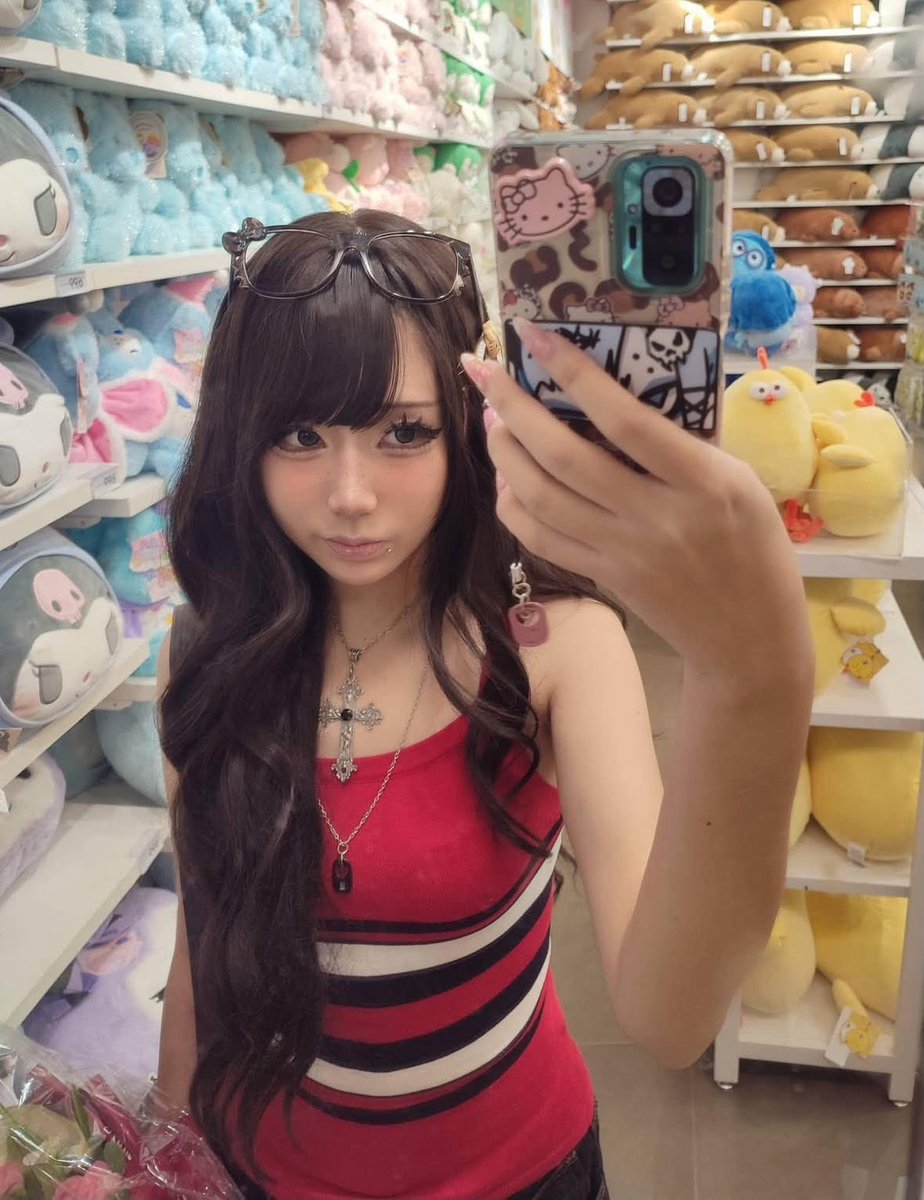 fluffpupii's tweet photo. hi #egirl #ekitten #roblox #cnc #doll https://t.co/1fHfFZQvV9