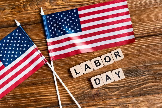 cobdenelem's tweet photo. Reminder for Families: Tomorrow, Friday, September 4, students will dismiss at 2:00 p.m. Please note that Appleknocker Club will not be available tomorrow.

There will also be no school on Monday, September 7, in observance of Labor Day. https://t.co/gGWZpr4EHH