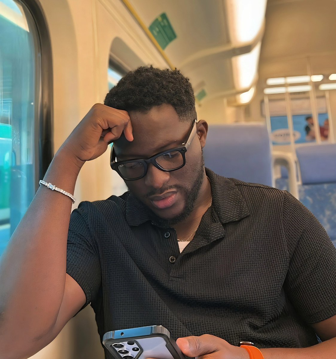 AndrewMillbnq's tweet photo. We can conclude that negative things in life are obstacles we face that prevent us from success, removing bad things from our daily routine is also an achievement that also deserves a celebration, and we can start w https://t.co/916UEjnGNF
