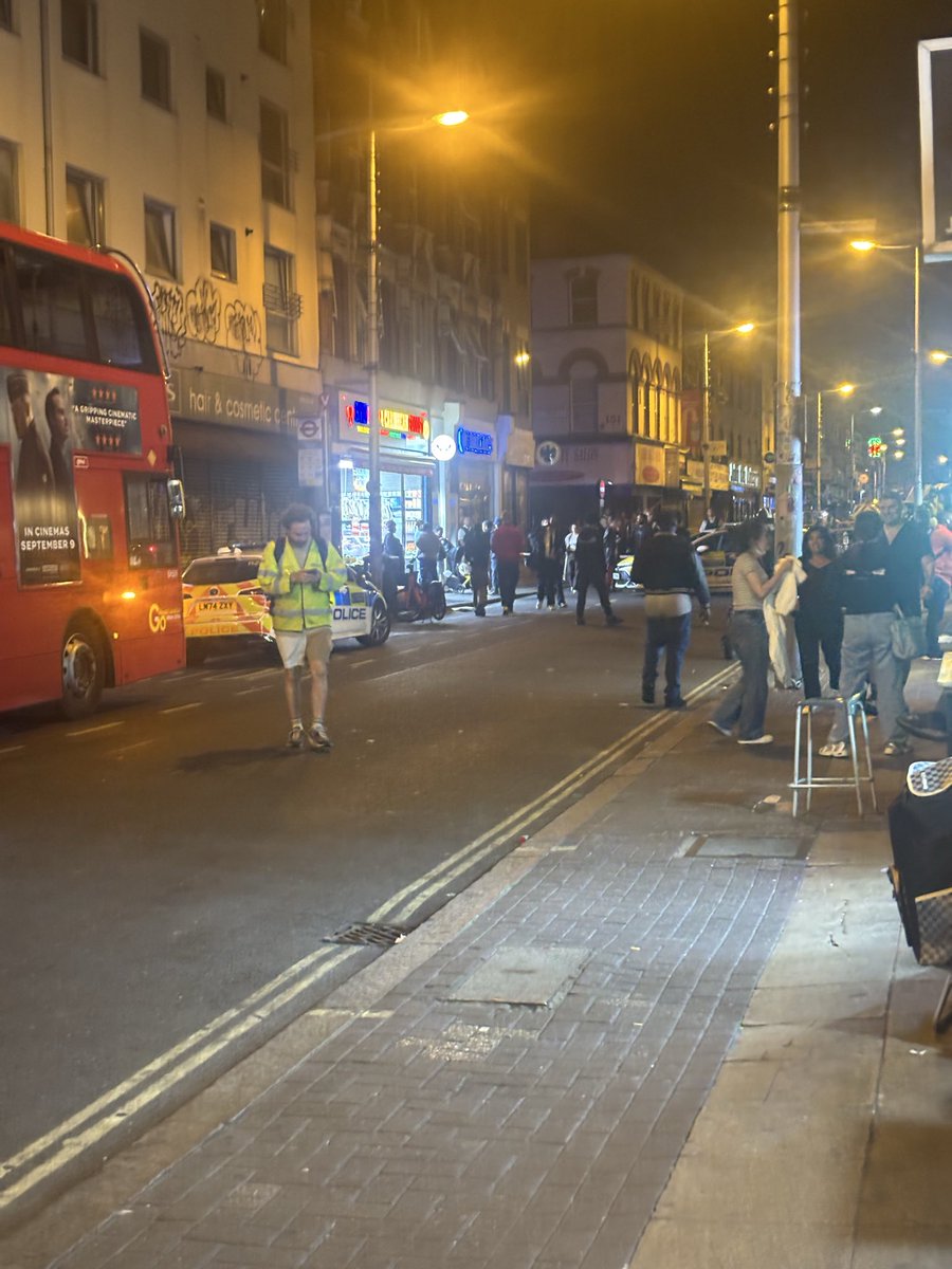 FatimaSarif_SS's tweet photo. Peckham is still a bit scary https://t.co/0cOIFMVOvS