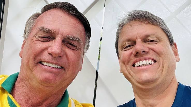 vinicios_betiol's tweet photo. URGENTE: Daniel Vorcaro pagou propina pro Bolsonaro e pro Tarcísio de Freitas, segundo reportagem do UOL. https://t.co/LkQVTbN2p2