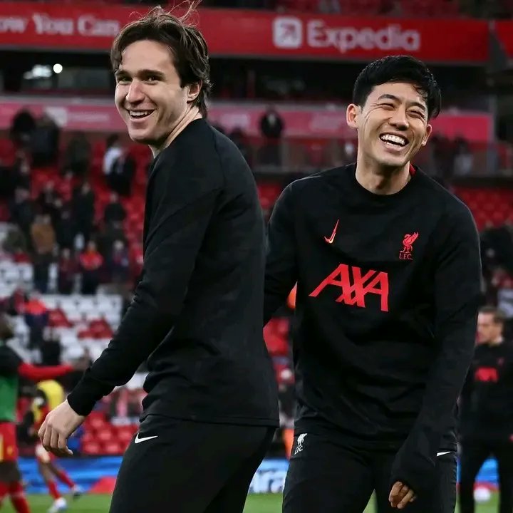 TouchlineX's tweet photo. 🚨 𝗡𝗘𝗪: Federico Chiesa and Wataru Endo have been LEFT OUT of Liverpool’s Champions League squad for the league phase.

— @TheAthleticFC https://t.co/RUjXJ9Q8wY