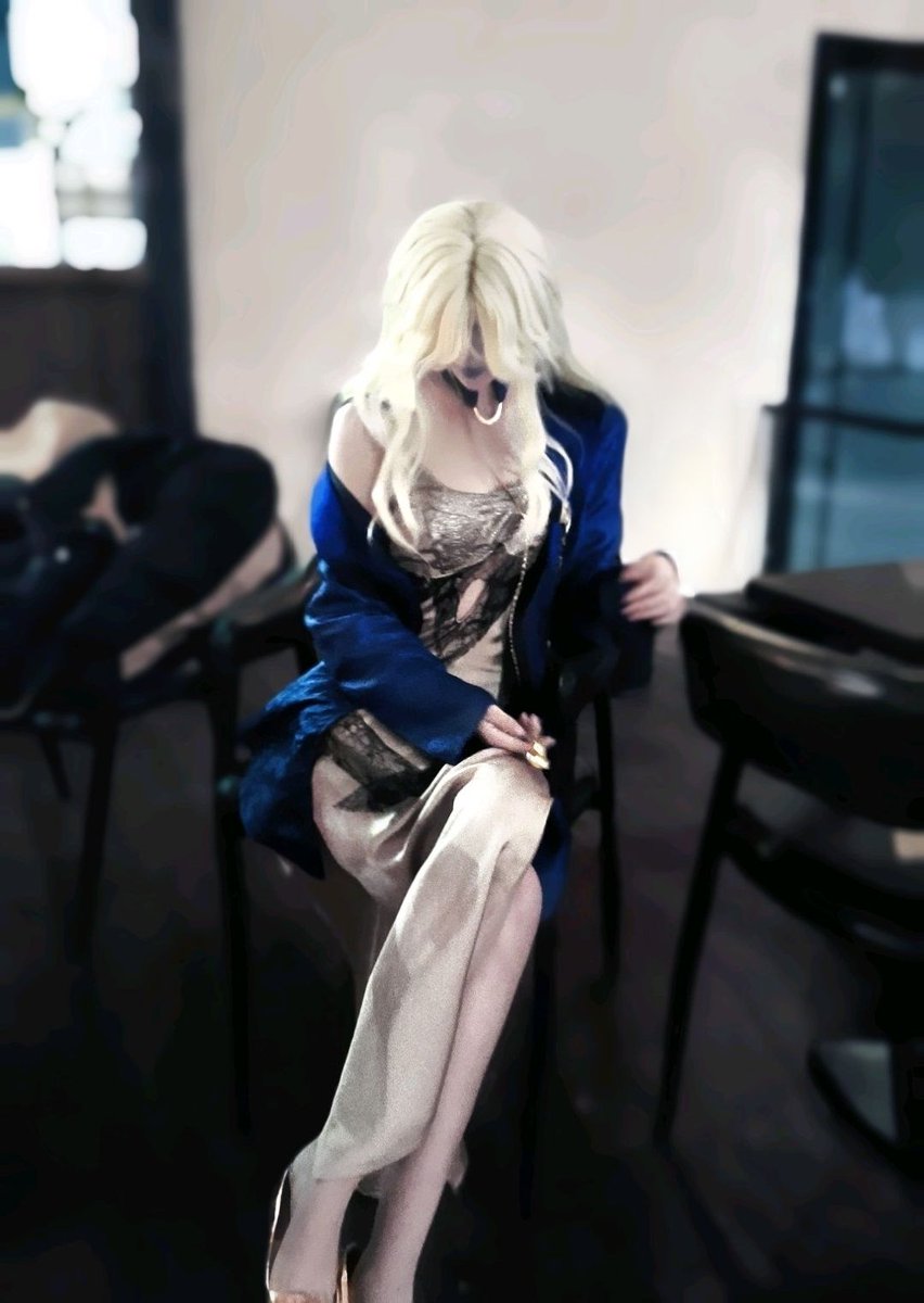 yi3082's tweet photo. Come here to mama.
#無期迷途
#PathtoNowhere
#무기미도
#cosplay https://t.co/KCd7rW1oRe