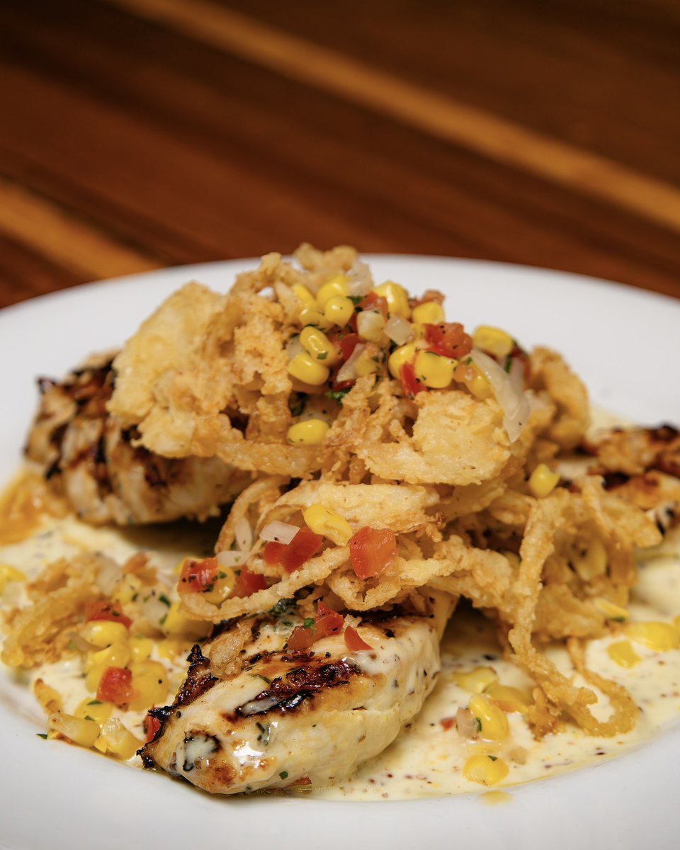 FreeStateBeer's tweet photo. Copperhead Chicken Tenders, Shrimp Pad Thai, and Beef &amp; Potato Chimichanga — available now through Wednesday at lunch. Come get ‘em before they’re gone! 🍽️🍺 https://t.co/10SyBSVLl9