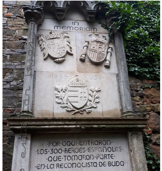 CCivicaCatalana's tweet photo. #TalDiaComoHoy de 1686 la ciudad de Buda (hoy parte de Budapest, capital de Hungría) fue liberada tras 145 años en manos turcas.

300 españoles fueron los primeros en luchar y entrar

En Hungría son considerados héroes y recordados con escudos de España e inscripciones en español https://t.co/A6CZfNp1rj