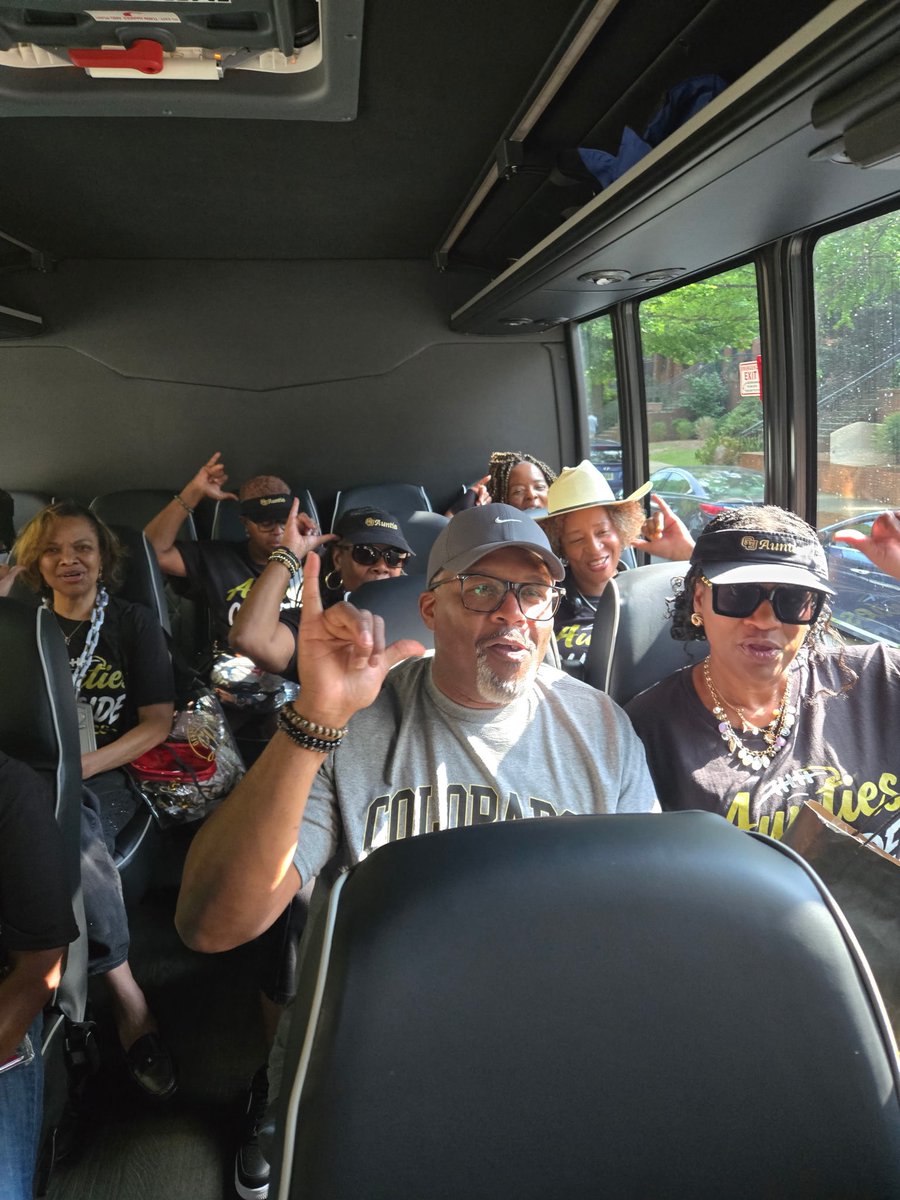 CUaunties's tweet photo. Aunties loading up and heading out! 🦬🦬🦬#SkoBuffs #WeBelieve
#ATLTakeover #BeatTech #CUaunties #ColoradoFootball https://t.co/37WAGcjxZ6