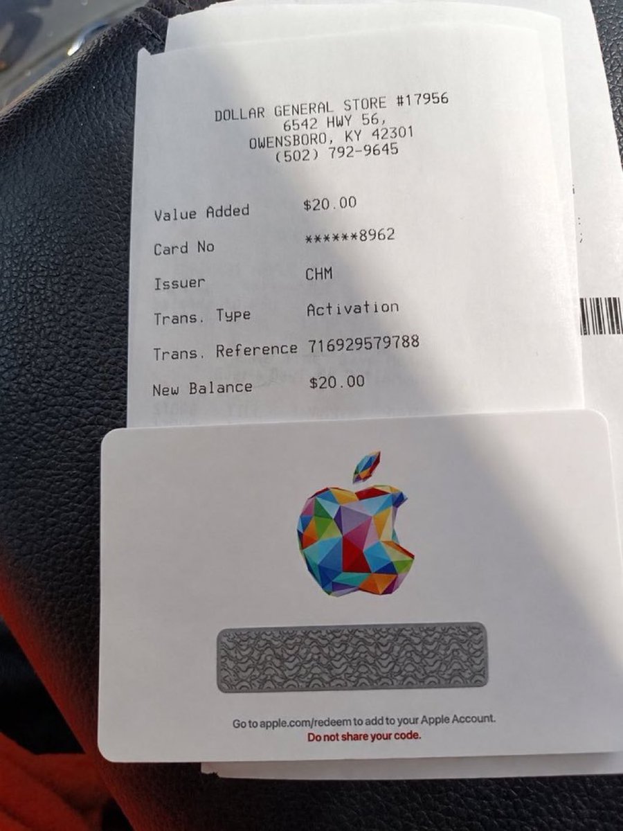 FlakithaaLa's tweet photo. I got $25 apple card what can I get? https://t.co/5S1EdpUWxz