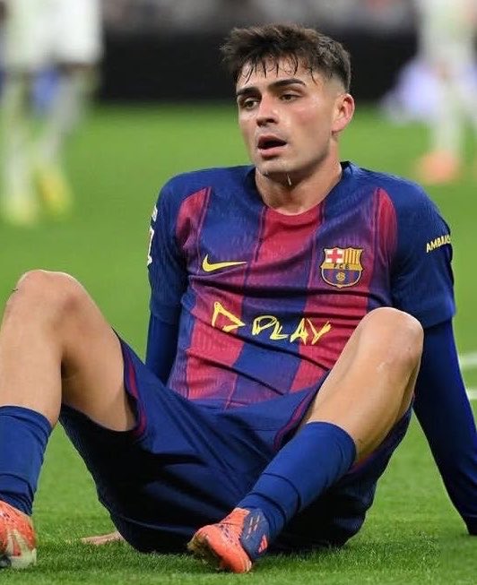 ripfedri's tweet photo. always slutting himself out on that damn field😒😒😒😒😒😒😒😒😒 https://t.co/yDCc7mAZpB