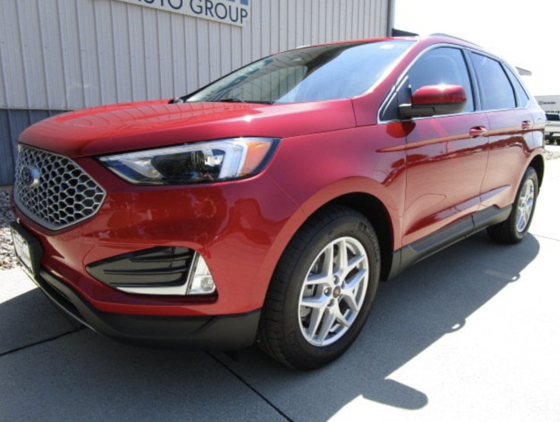 TeamAuto_IA's tweet photo. Know what you want in an #SUV? Shop our pre-owned inventory, or let us help track one down!

Find your fit » https://t.co/UXiSomvJ8M

#UsedCars
#TeamAutoGroup https://t.co/LBMWoUlTqd