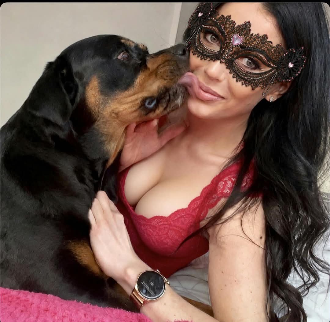 bellawe3f's tweet photo. Click my link and ask for my dog menu 

https://t.co/D24JmH74dC

#animalporn #ArtOfZoomovies #zoophiles https://t.co/OC2a4aVnUi