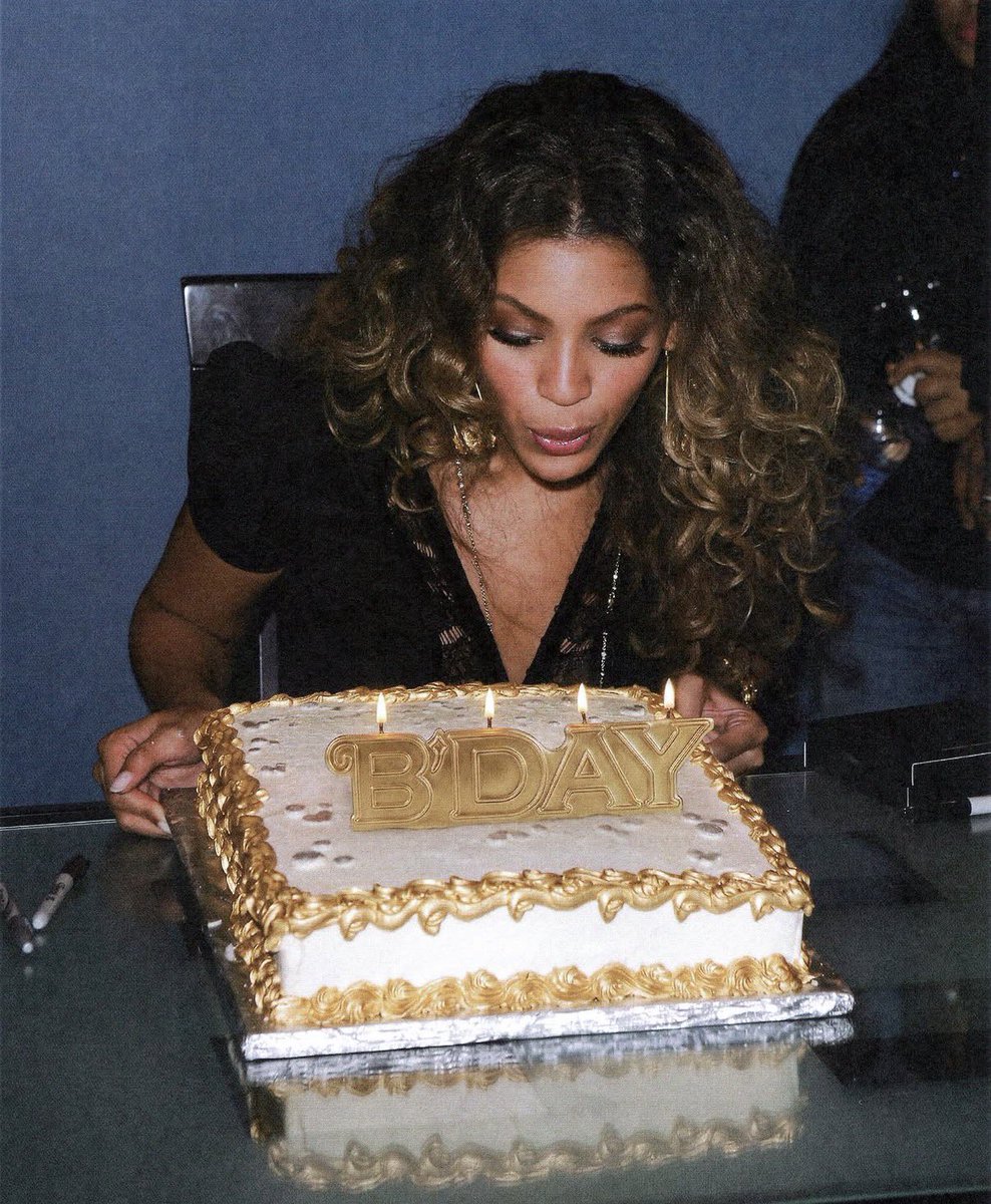 BDAY20TH tweet picture
