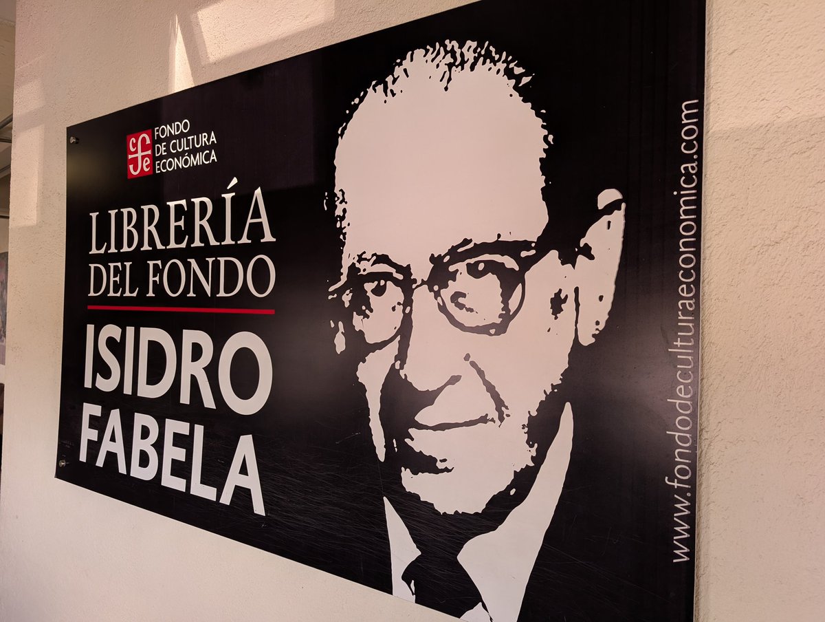 MetepecGobierno's tweet photo. Este jueves 3 de septiembre, la Librería Isidro Fabela, a un costado del Teatro Quimera, abre hasta las 10 de la noche con una venta especial; mañana viernes continuará de 9:00 a 18:00 horas. Habrá descuentos de hasta 60%

¿Qué libro te gustaría encontrar esta vez? https://t.co/SeenJkjnc6