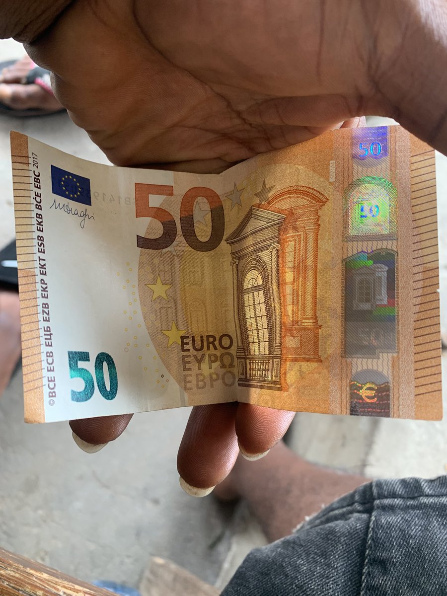 SkalyNice's tweet photo. I bet 50euro with my guy that erriga go use this opportunity drop music or show he say na lie, now I don chop am

Thank you @davido for this https://t.co/nX5KOKVuq0