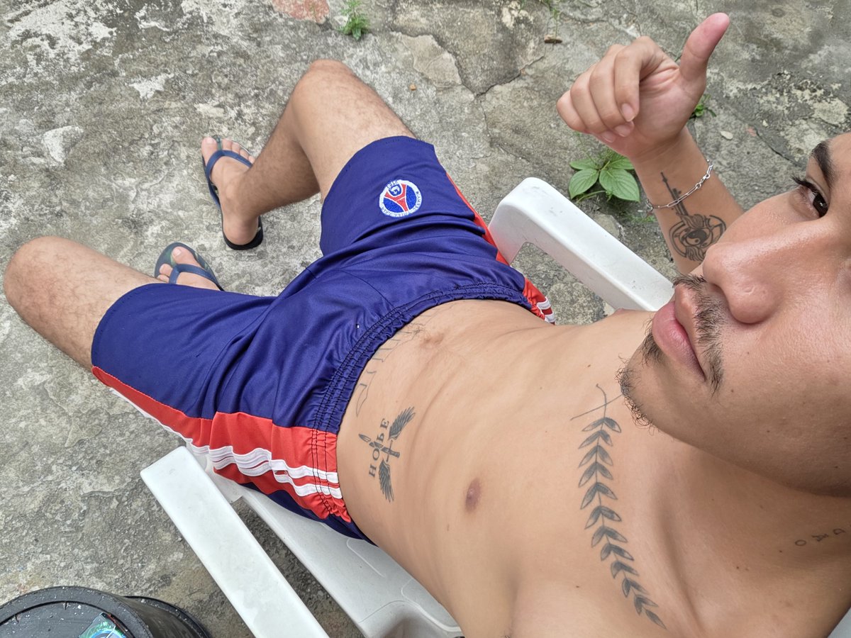 Fenixboydot's tweet photo. 🥵🥵 https://t.co/hmgp4z2XP6