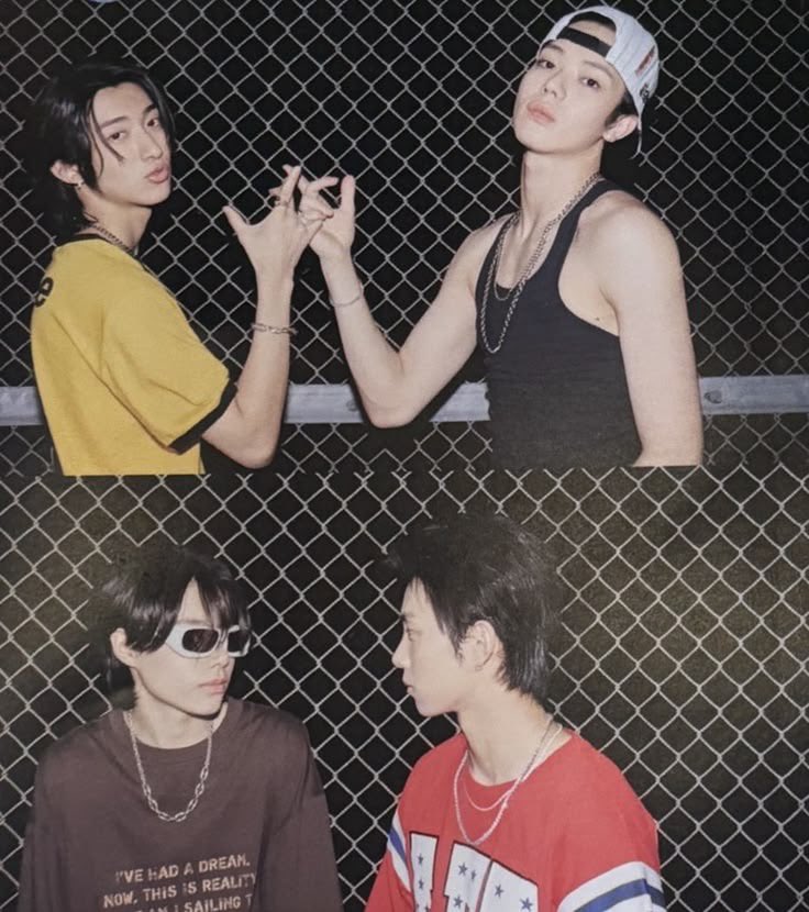 Ryulism4's tweet photo. they’re just effortlessly cool https://t.co/xB8pOHcll2
