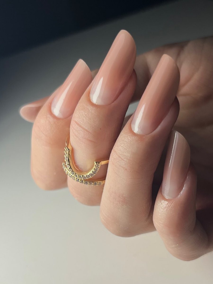 salo678's tweet photo. Soft, elegant nails in warm brown tones. https://t.co/HQEaHFswvW