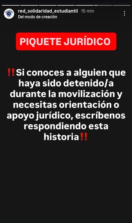 NathalyLarsen's tweet photo. APARATAJE EN MARCHA! “PIQUETES JURÍDICOS” PARA LOS NENES: red estudiantil y la U. de Chile activan abogados para asistir a detenidos mientras se catastra a los que salieron a DESTRUIR.
 https://t.co/zDqsxLhA8u https://t.co/yneaRjAJfA