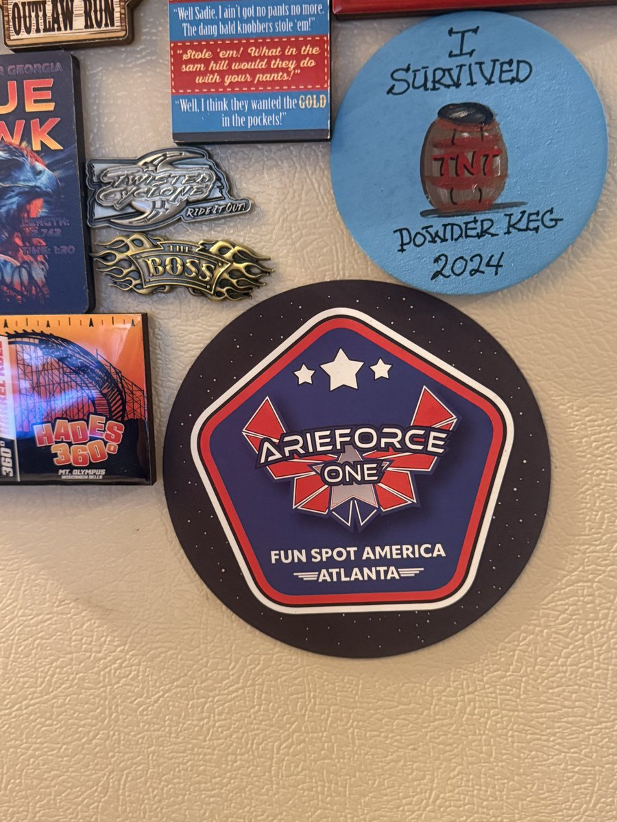 ZachZbfuller's tweet photo. Thank you @FunSpotAmerica for the surprises wristbands with my AFO magnet! You guys made me so happy! https://t.co/0PBOUJVTCC