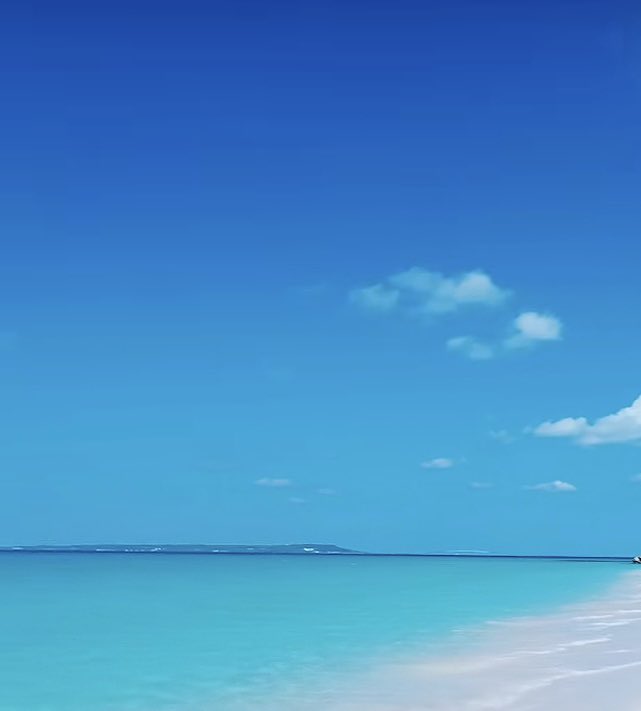 okinawa789's tweet photo. 沖縄県宮古島の美しい海🌊🏖️😊 https://t.co/sRteujTw0j