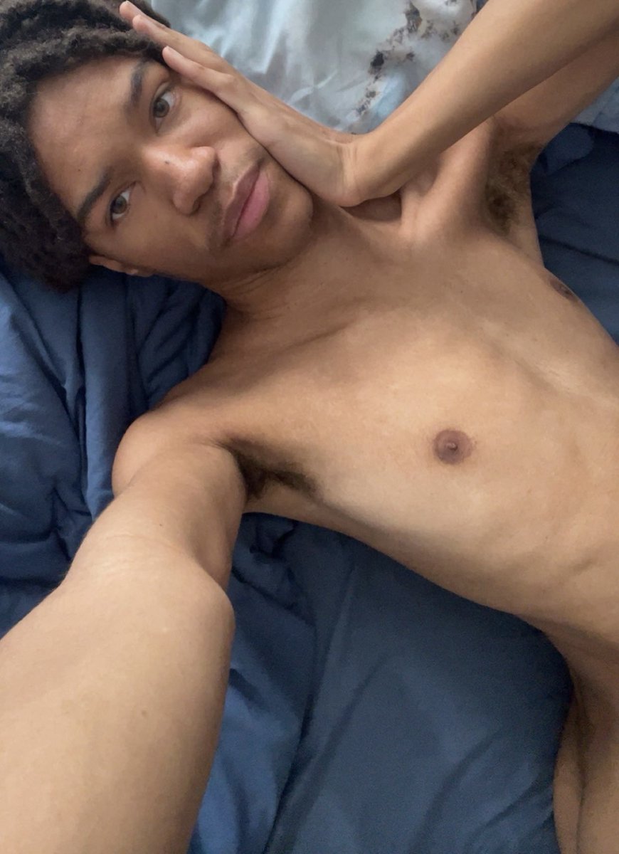 TozheiAmenRa's tweet photo. Hello!!
#cuteboy #cuteboys #skinnyboy #skinnyboys #femboy #twink #bi #bisexual https://t.co/Yx1gy5Ccy1