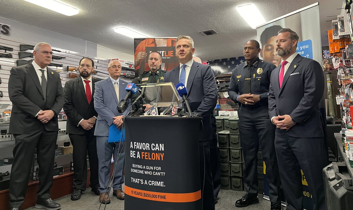 ATFMiami's tweet photo. Today, @ATFDirectorRC, alongside our partners at the @NSSF @USAO_SDFL @fdlepio @DelrayBeachPD @PBCountySheriff @WestPalmPD and the High Intensity Drug Trafficking Area announced a month-long campaign to educate the public on straw purchasing and the long lasting impacts it can leave in a community. It also comes with lengthy prison time. Read more here: : https://t.co/ZNViKHVQFJ
#DontLieForTheOtherGuy #StopGunTrafficking