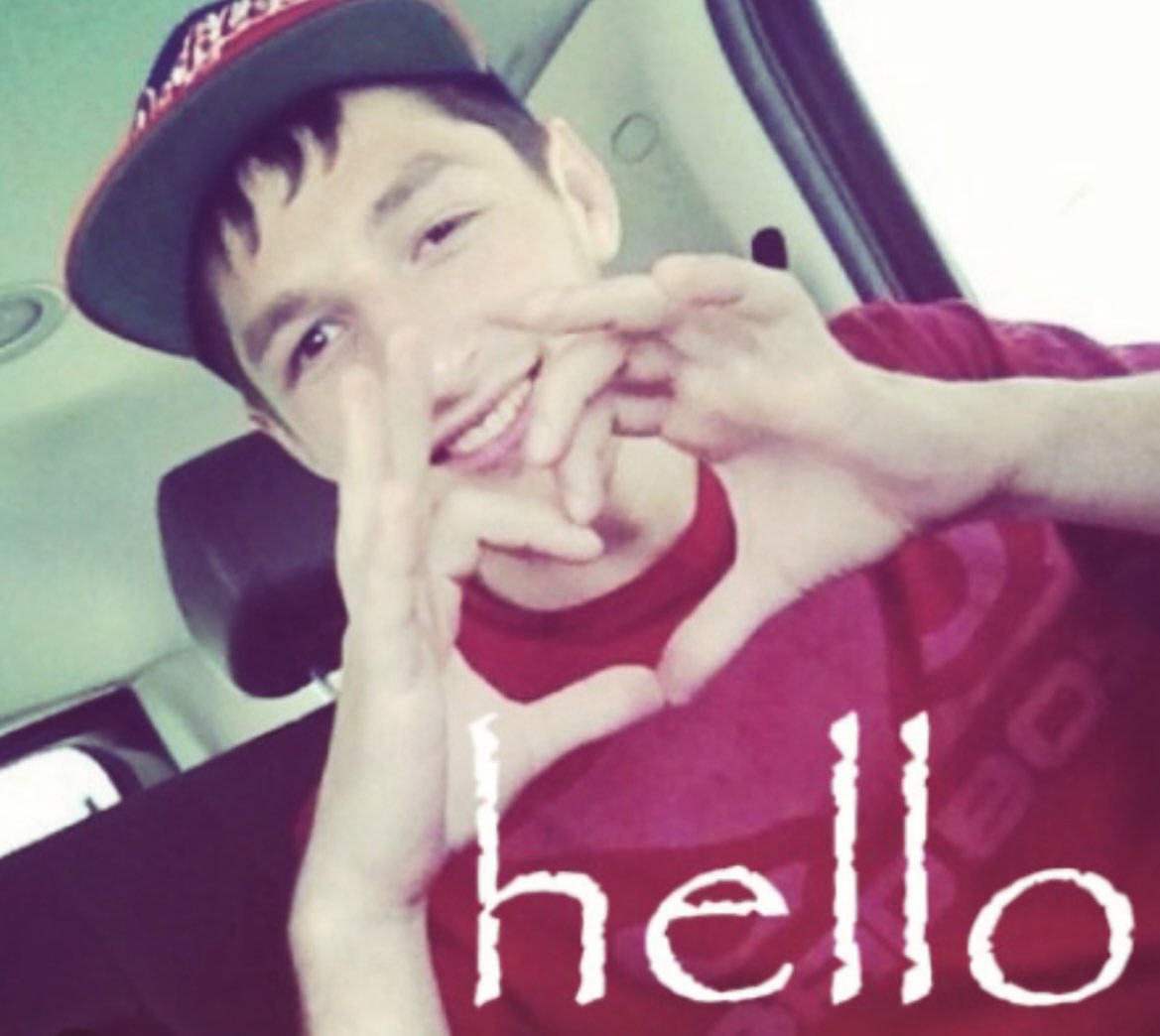 CoysGoneKrays's tweet photo. Oh how i love my hello creations 🩵 #HelloNation
umar next soon https://t.co/wbODRVInUO