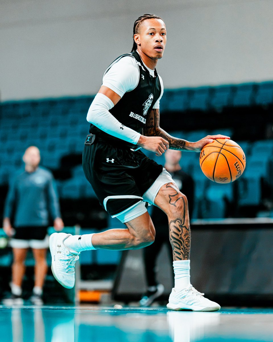 CoastalMBB's tweet photo. A better you… a better team https://t.co/9PI7Ocw0qZ