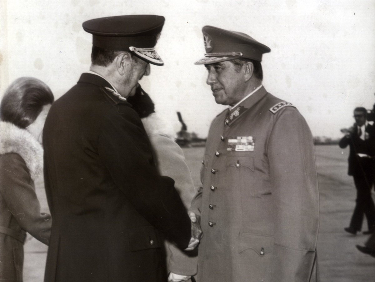 Radicales2027's tweet photo. Pinochet 
#Chile https://t.co/3IkkDMBpFm