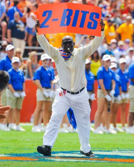 gatorchicks's tweet photo. “TWO BITS! FOUR BITS! SIX BITS! A DOLLAR!”

If you just finished that in your head, you already know why Gainesville traditions hit different. 🐊🔥

#GainesvilleBCT https://t.co/1hJ23qPXdt