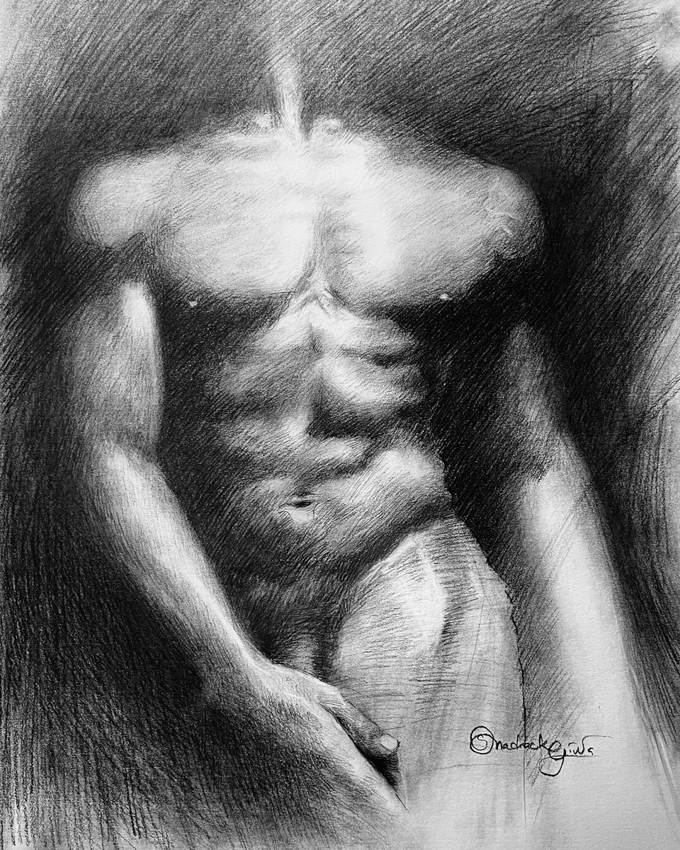GiwaShadrack's tweet photo. Ok, What about naked men? https://t.co/DBXs4UAzMp
