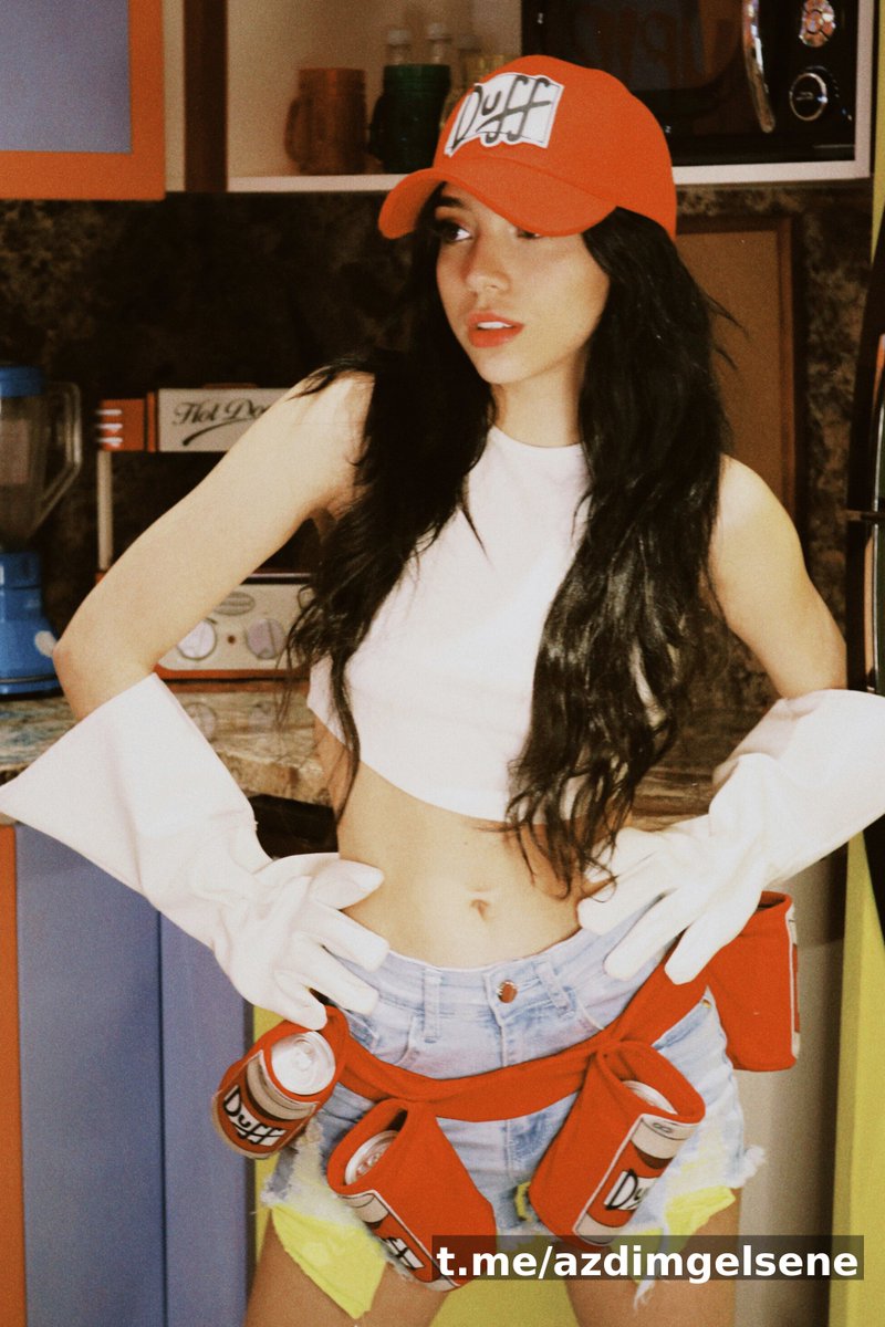 Jaspersch201's tweet photo. Gece yarısı sendromu bu mu? 🌙 Bu kareyi gören kaç kişi hayal kuruyor? 😏 Yorum atanlara özel bir şey anlatacağım, merak etmeyin... 💋 Ücretsiz Telegram’da daha derin sohbetler var. Beğenmezsen olmaz! 🔥💦
👉 https://t.co/GRQ8LrJCVq #milf #gece https://t.co/VdEHDbijA6