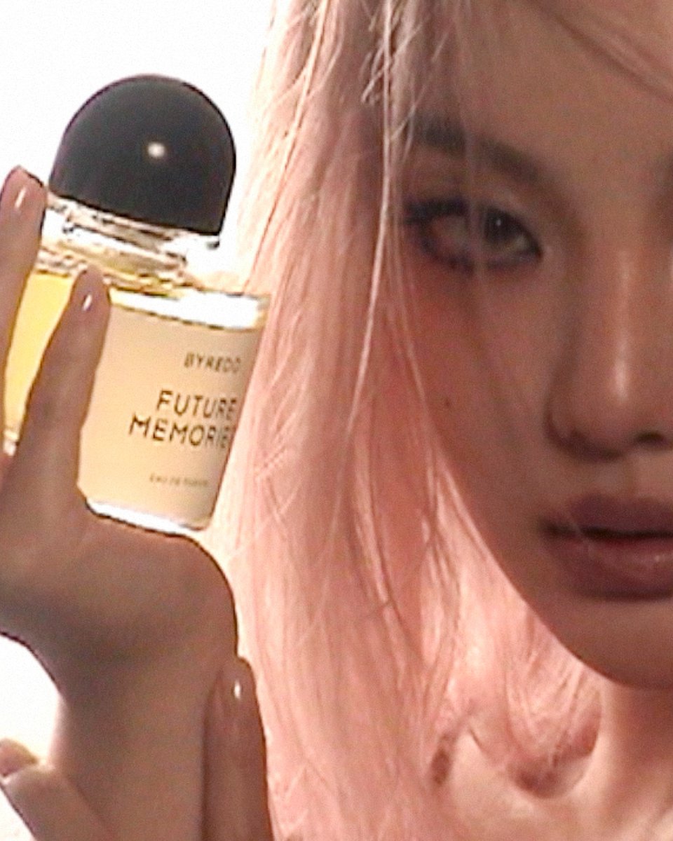 nnglog's tweet photo. NINGNING x Byredo for W Korea Beauty Digital Cover https://t.co/biYBwIVS0Y