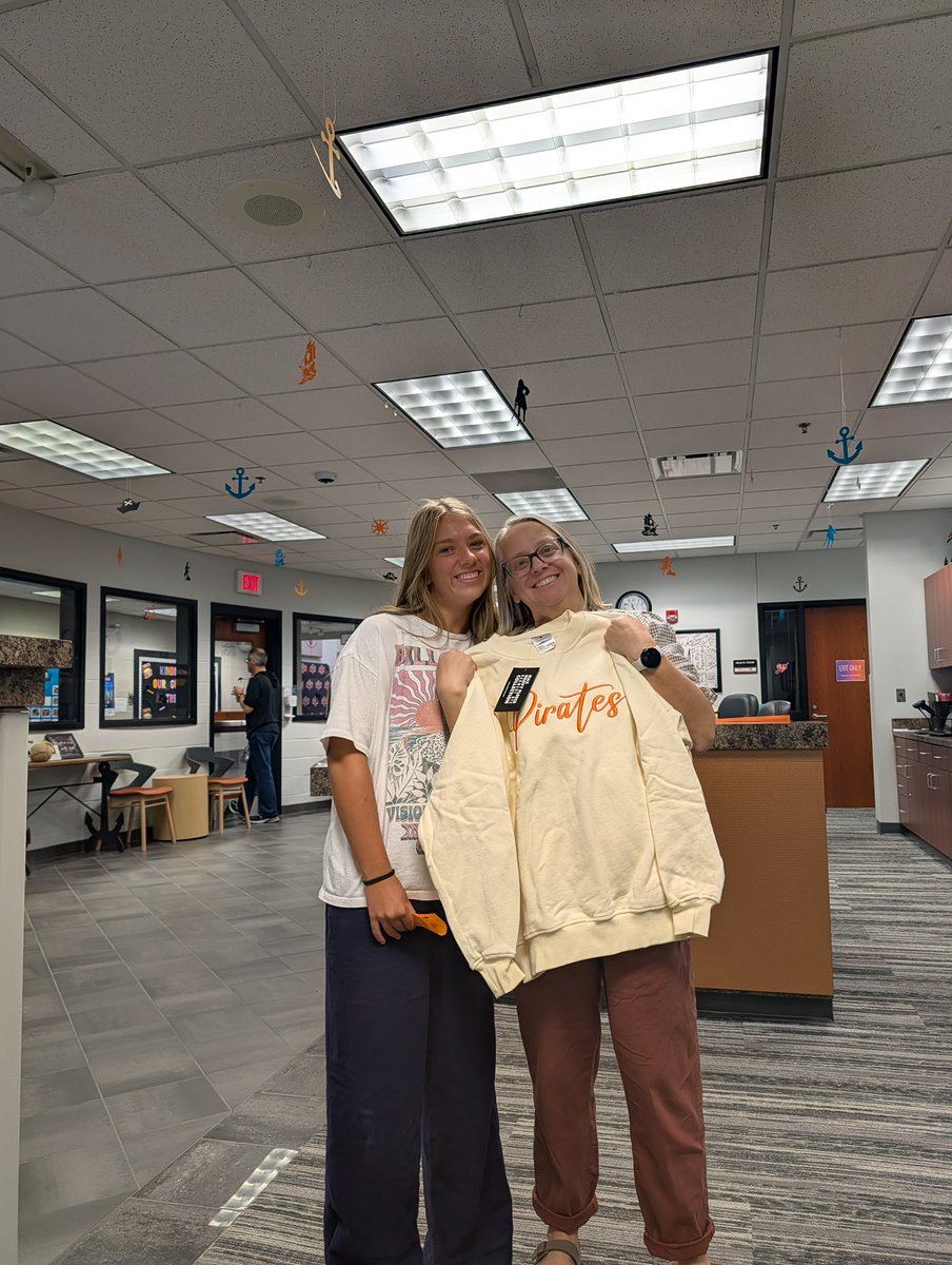 PCHSPirateStore's tweet photo. The first round of Pirate Store online orders has arrived! 🏴‍☠️📦 Our customers are ready to show their Pirate pride in some of our newest designs. Thank you to everyone who ordered and continues to support our student-run store!

Shop online anytime: https://t.co/glhmOiBSuX https://t.co/9BF1g49DNk