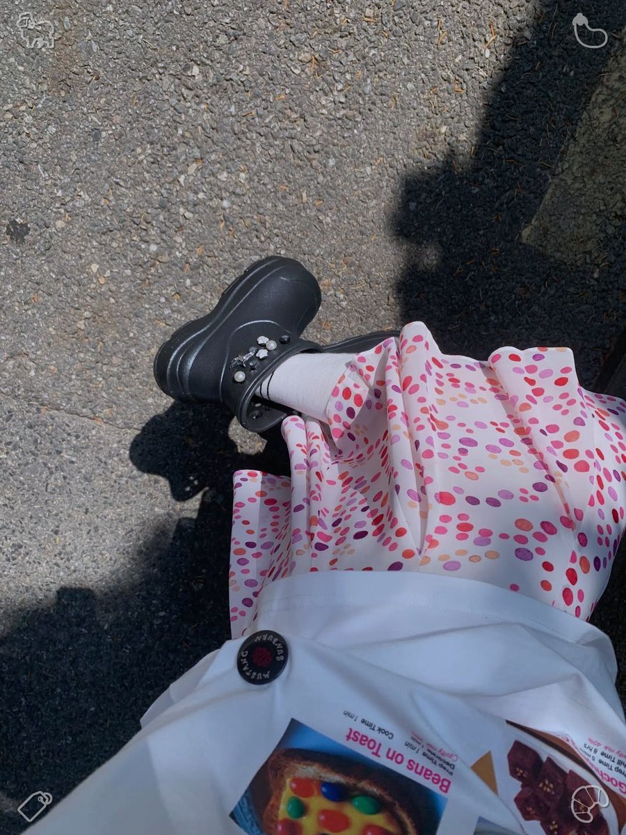 sheeeep_wing's tweet photo. 💜Stroll alongside my daughter Doll, a fresh start. Each daily ritual you practice consistently molds the person you’ll be down the road. Choose modest, self-improving habits—they’ll gently forge a future that mirrors your truest aspirations. https://t.co/y67UYbfHb4