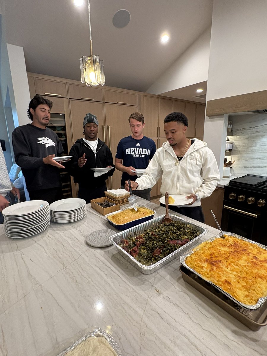 CoachChoateFB's tweet photo. Food, family, football.  A huge thank you to James and Iesha Cannida (Nana and Auntie A) for the home cookin!  Leadership Council dinner ‘26. Go Pack! https://t.co/y8xmDBPZJ3