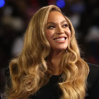 beyoncepress's tweet photo. Happy 45th Birthday to Beyoncé Giselle Knowles-Carter.

Today we celebrate an artist who has spent decades raising the standard —as a performer, songwriter, cultural force, and businesswoman.

We love you, B! 🐝 https://t.co/sZIHng8OPP