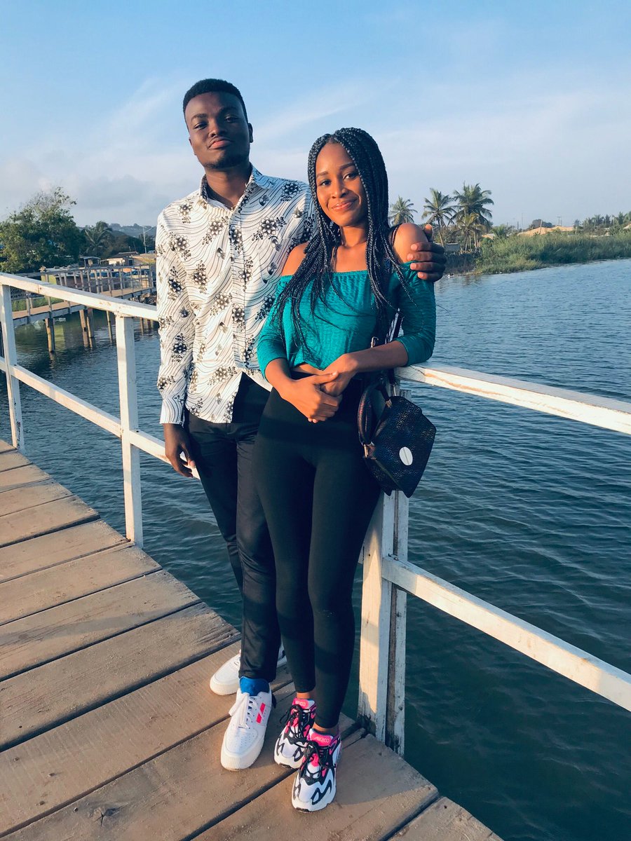 Sandrah_ug's tweet photo. What are we supposed to ask on the first date 📅🌹😌 https://t.co/8HJeSD6O6y