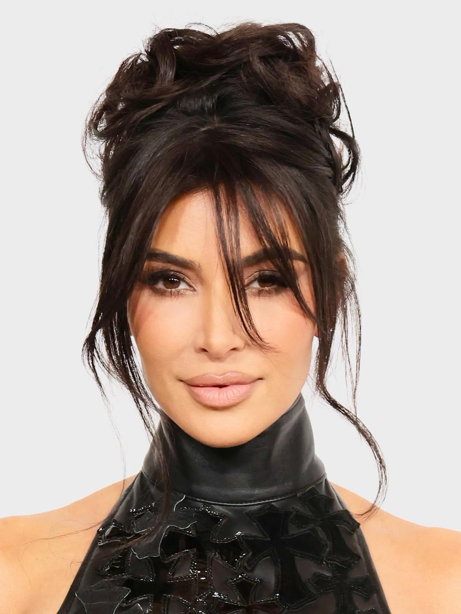 KateHeffro0nwh's tweet photo. Kim K x Chrome Hearts https://t.co/50ffaEhfF6