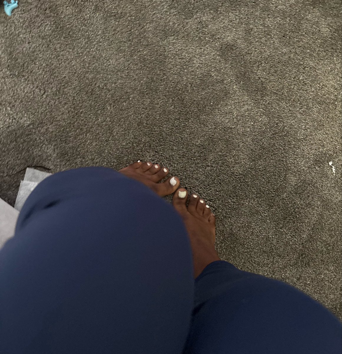 therealistkw's tweet photo. #solequeen #feetforsale 🥰🥰 https://t.co/HBBTbLXIh1
