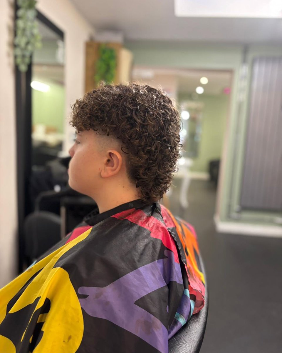 EarleanBucbcy's tweet photo. Last-minute appointments available today with Liam. Call 01902 739522 to book. https://t.co/8fpm7FDf52