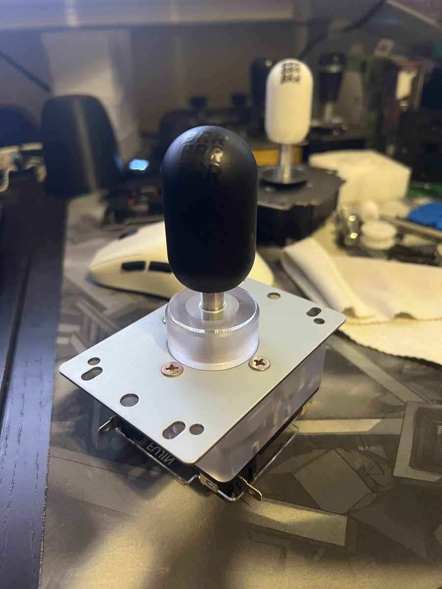 boxthraxx's tweet photo. Polycarbonate Fujin 3 with miragent switch plate https://t.co/fi5WV7rZ2Y