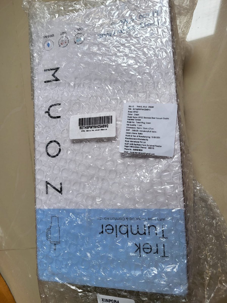 im_dhav's tweet photo. @Flipkart Photos are clearly showing that it’s not off white colour it’s grey colour than what’s the point of doing this kind of fraud with customer https://t.co/ITKNcQaSSy