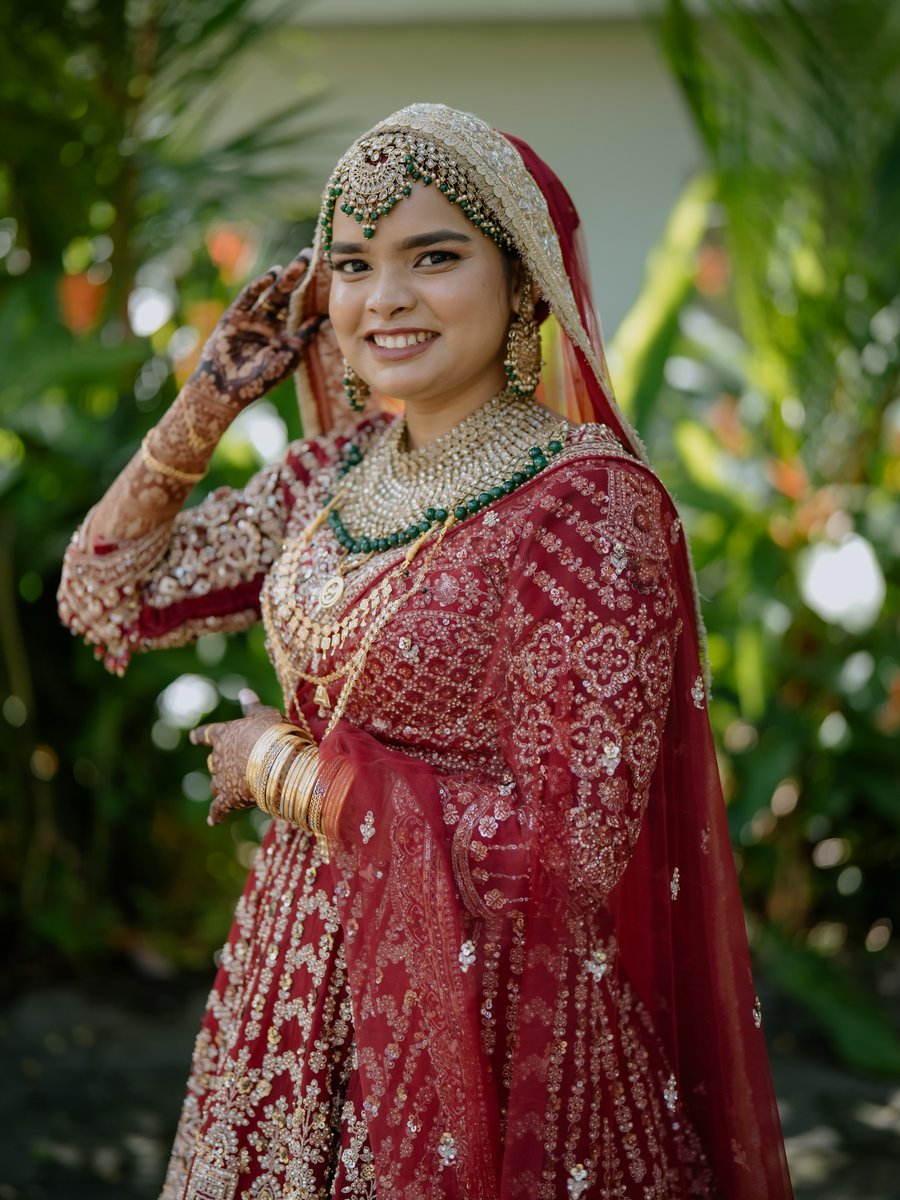 sabahussein1's tweet photo. Every bride deserves a look that reflects her beauty, confidence, and personality. At Shahala Makeover, we create timeless bridal elegance with flawless detail, love, and precision. Bookings open. DM to reserve your date. https://t.co/iAQtg04zfa