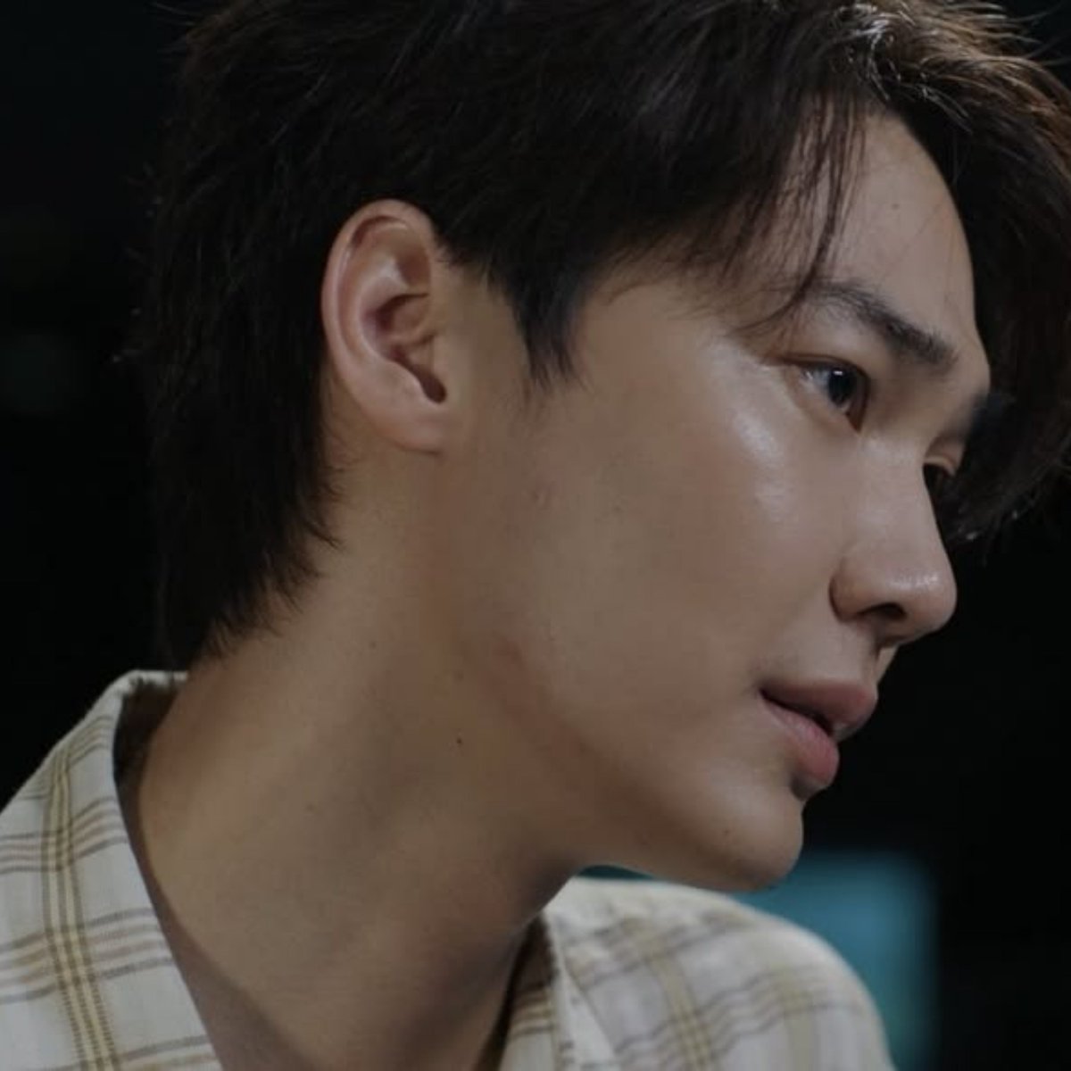 doublespink's tweet photo. "โทรไปทำไมไม่รับ"

"ไม่มีอารมณ์"

"เป็นอะไรก็มาคุยกันดีๆ จะประชดเพื่อ"

"ก็บอกไม่ว่าไม่มีอารมณ์มึงฟังไม่เข้าใจเหรอ"

"แค่กูไม่จุ้บก่อนออกไปทำงานมึงจะเล่นใหญ่เพื่อ"

"บิบี๋ไม่รักเค้า"

"โอ้ย กูจะบ้า" https://t.co/rNLsZq8LF1