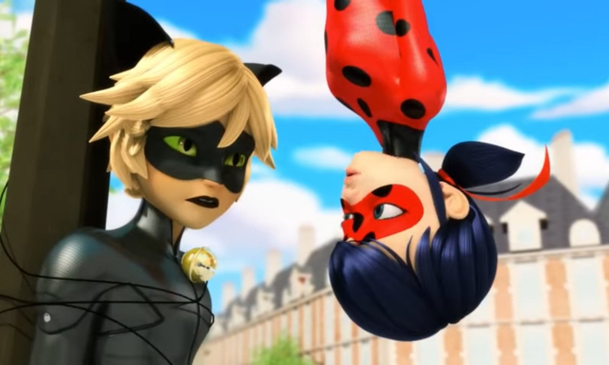 cheshirenoire's tweet photo. we were lowk so close to getting a ladynoir spiderman style kiss https://t.co/NslY4pDwPv